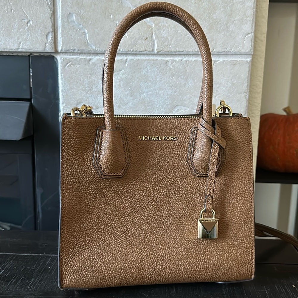 Michael Kors brown leather purse